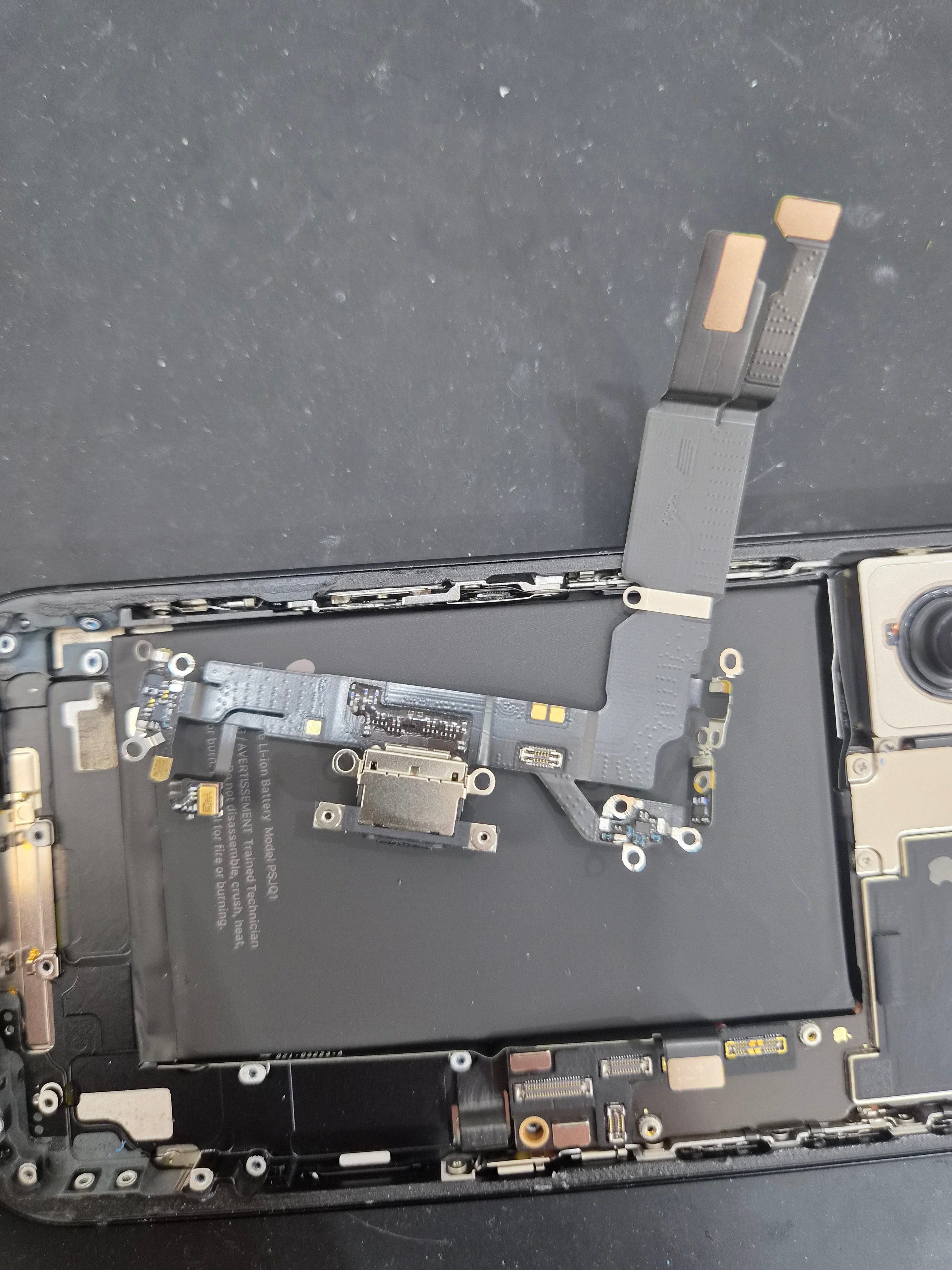 아이폰 iPhone 16 탈거부품
