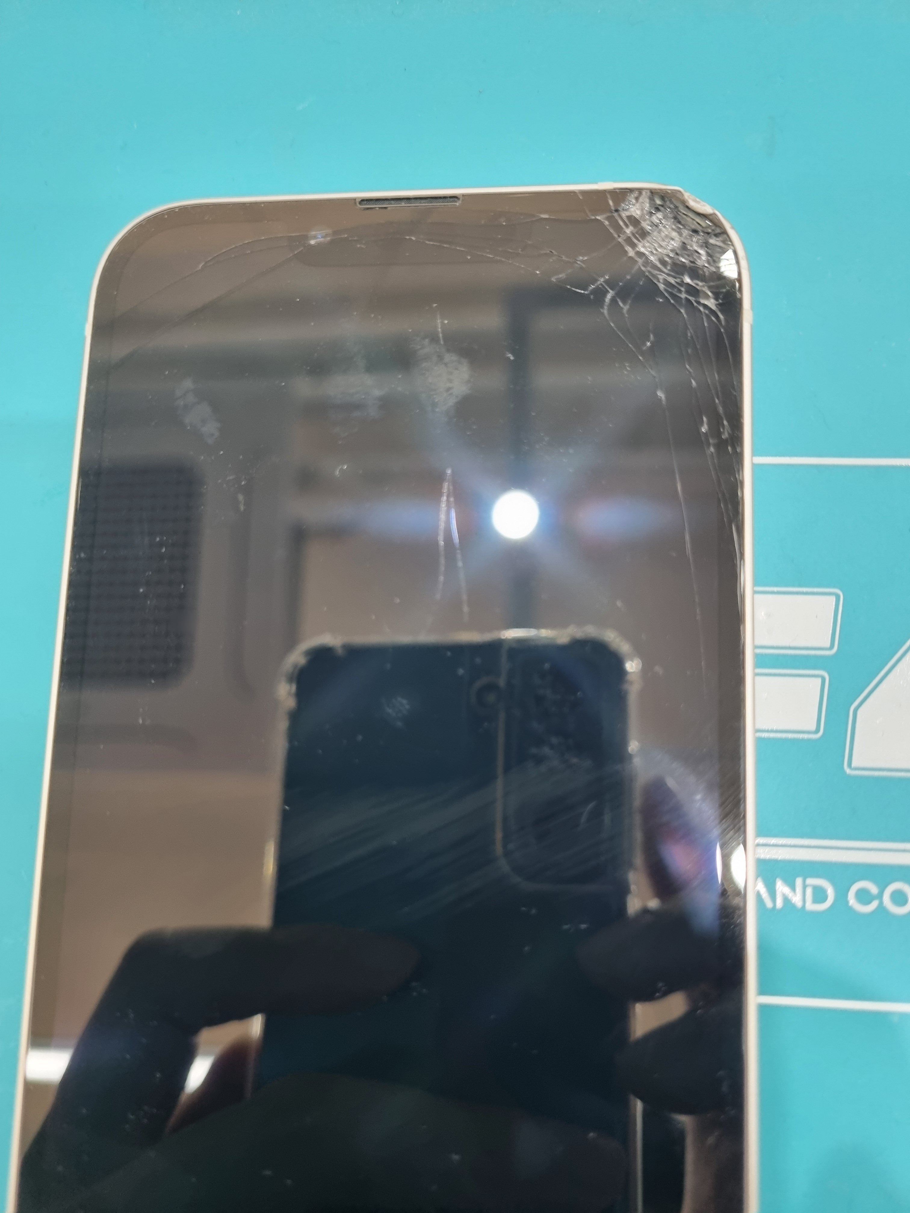 아이폰 iPhone 13 수리 전 진단 사진