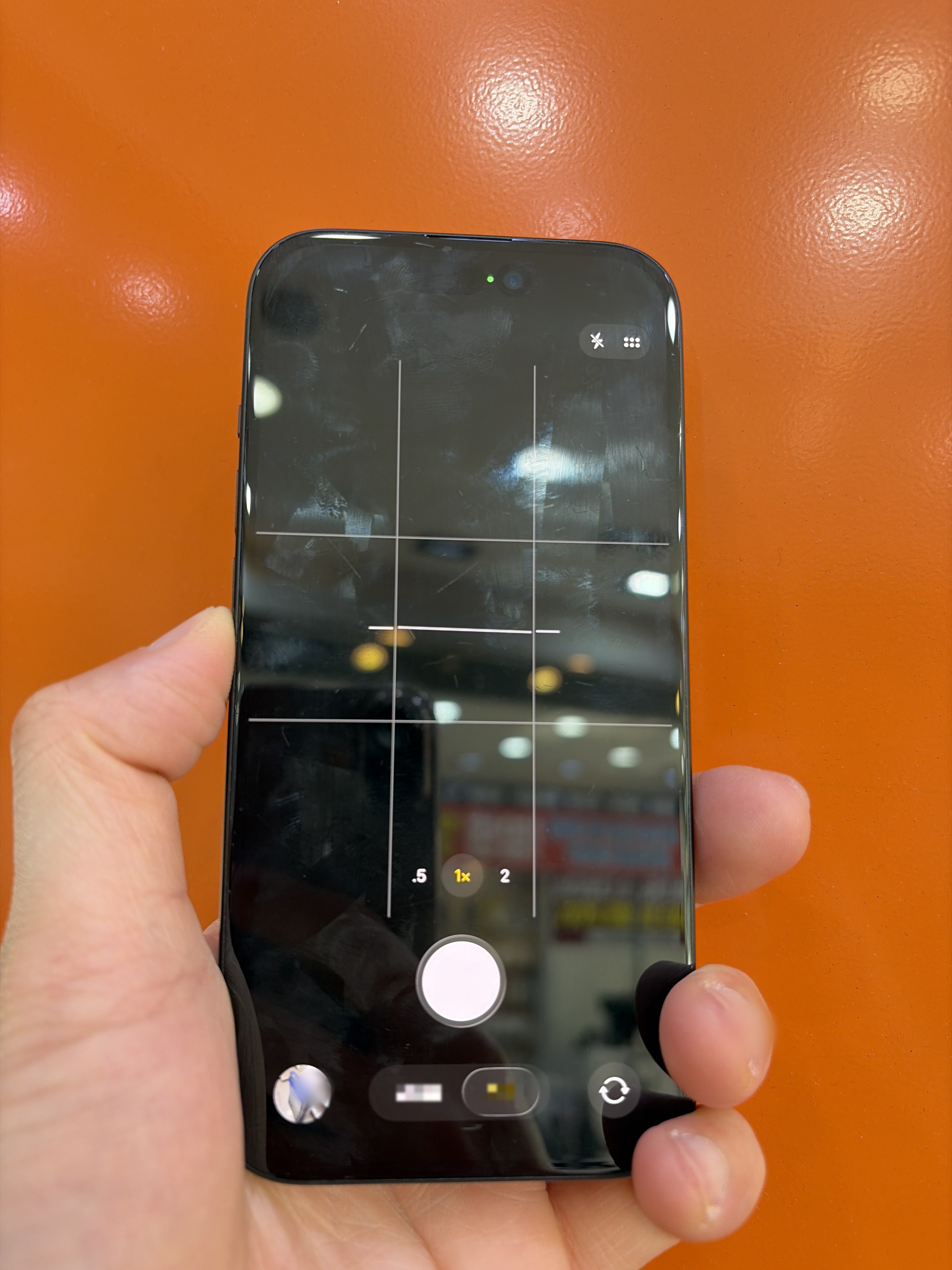 아이폰 iPhone 15 수리 전 — 카메라 손상 상태