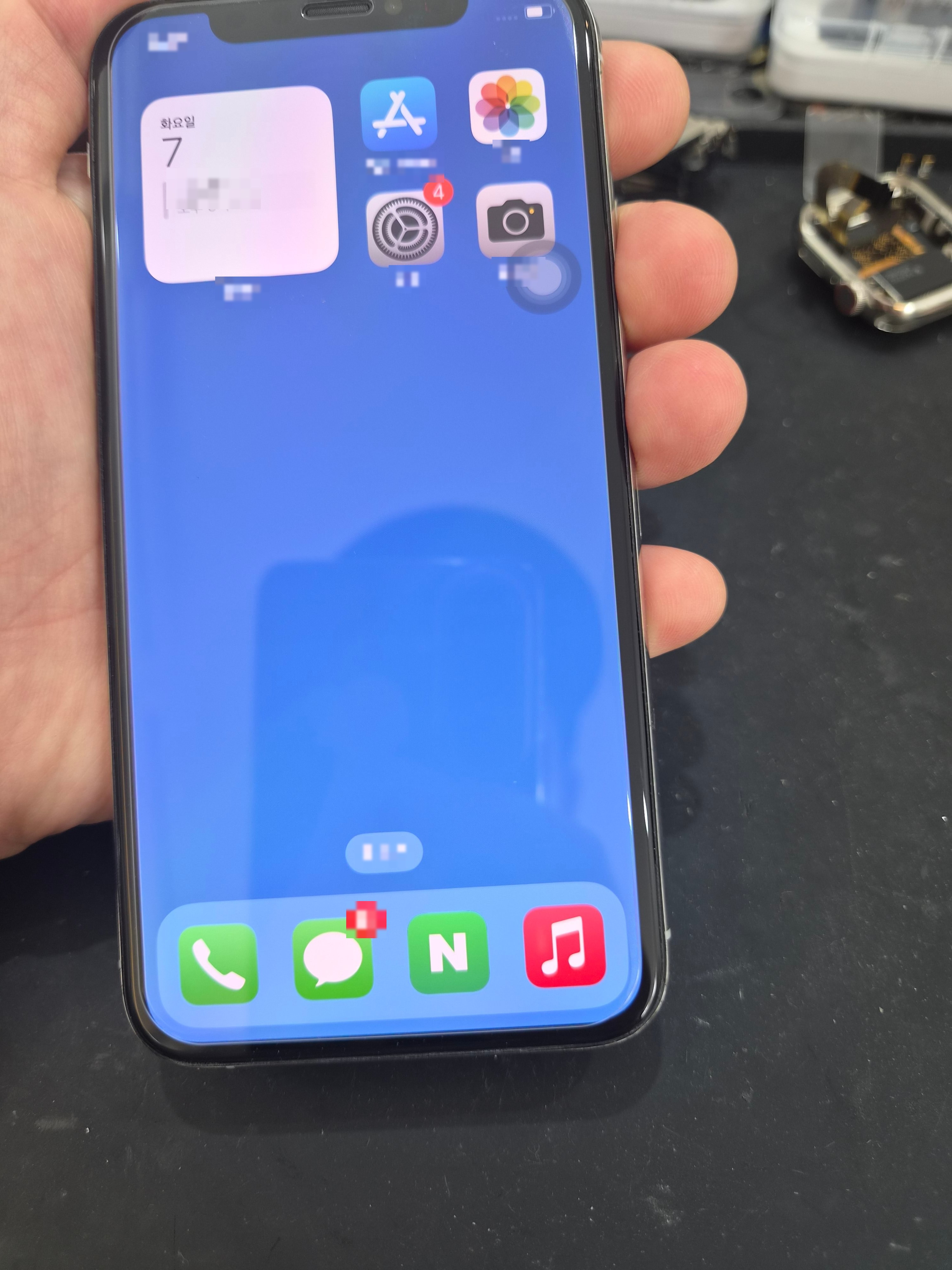 아이폰 iPhone XS 교체 후 작동 화면 정상