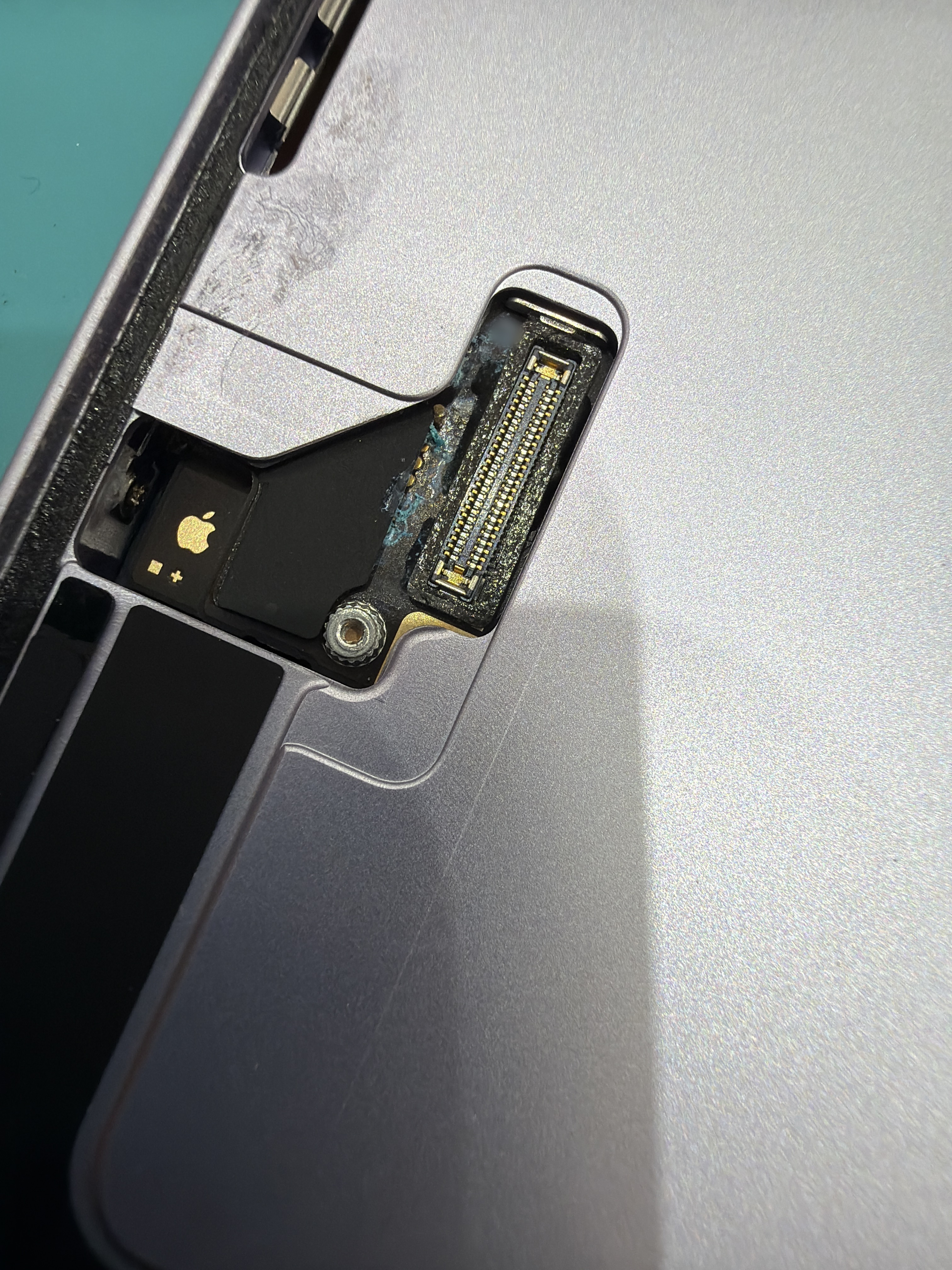 아이폰 iPhone 14 교체 부품 — 매장 검수 완료 부품