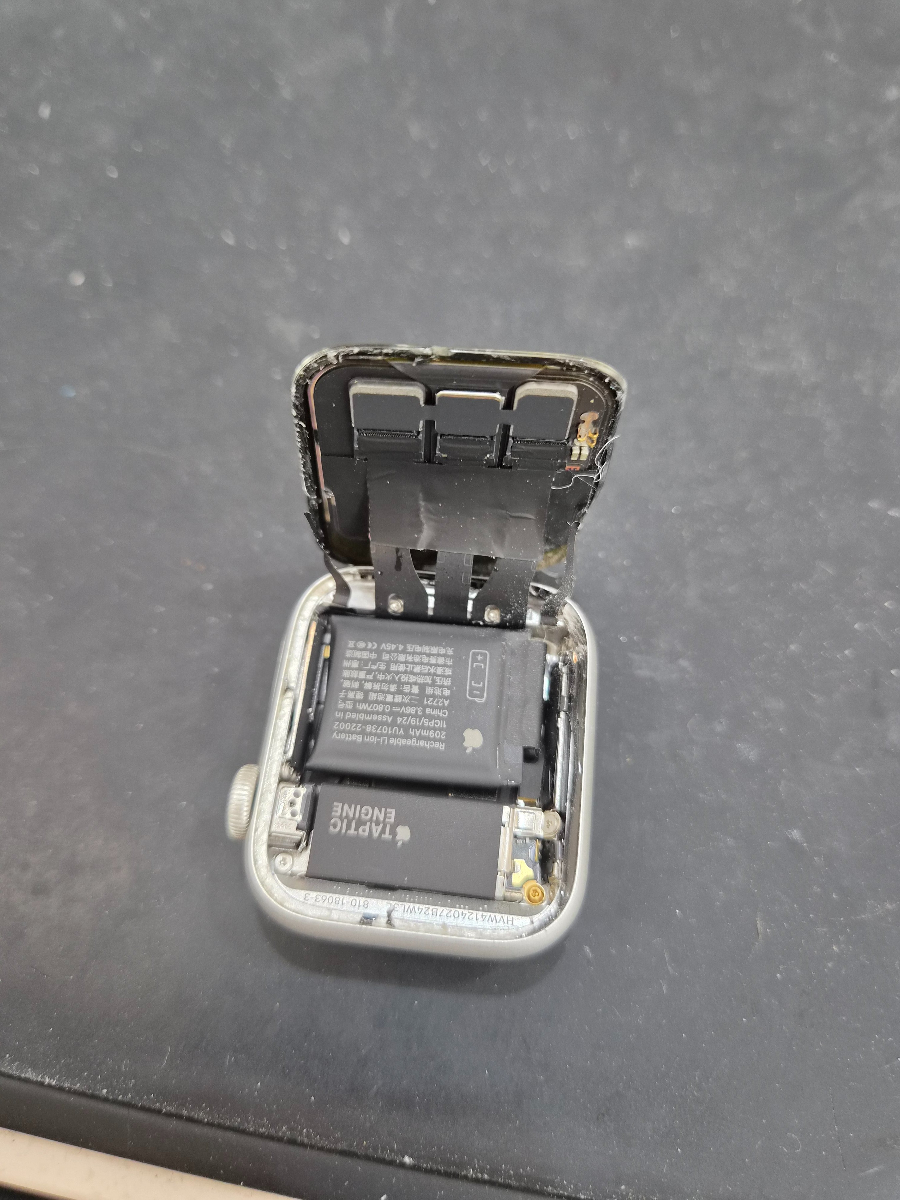 애플워치 SE 2세대 (Apple Watch SE 2) 액정 수리 후기 내부 분해 — 정밀 작업 단계