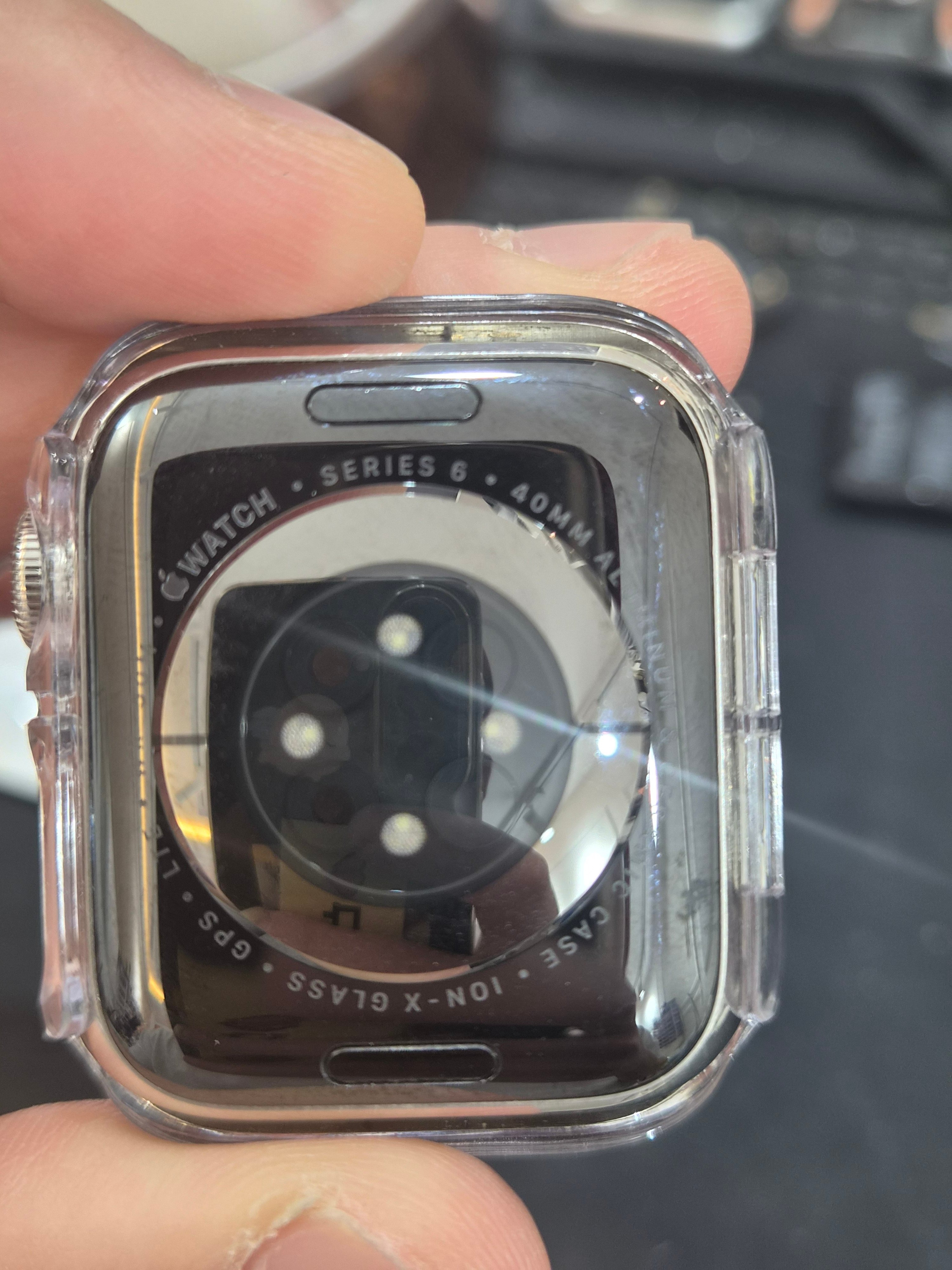 애플워치 Apple Watch Series 6 (40mm) 교체 후 후면 유리 정상