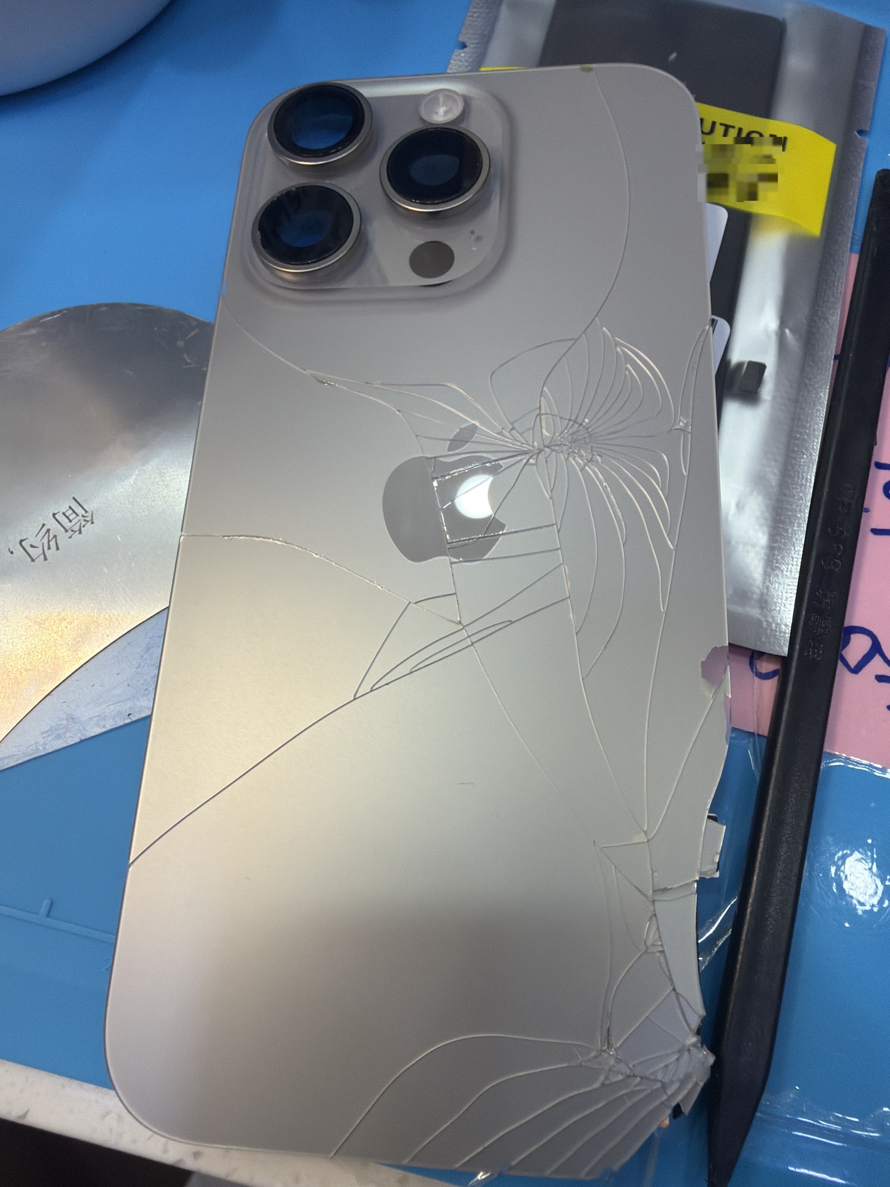 아이폰 16 Pro 탈거부품