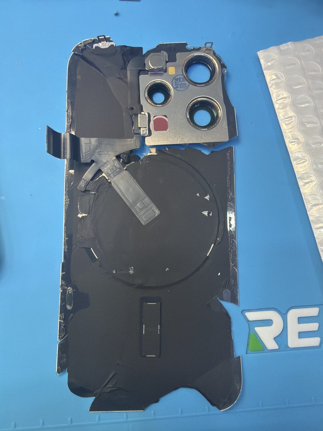 아이폰 15 Pro 탈거부품