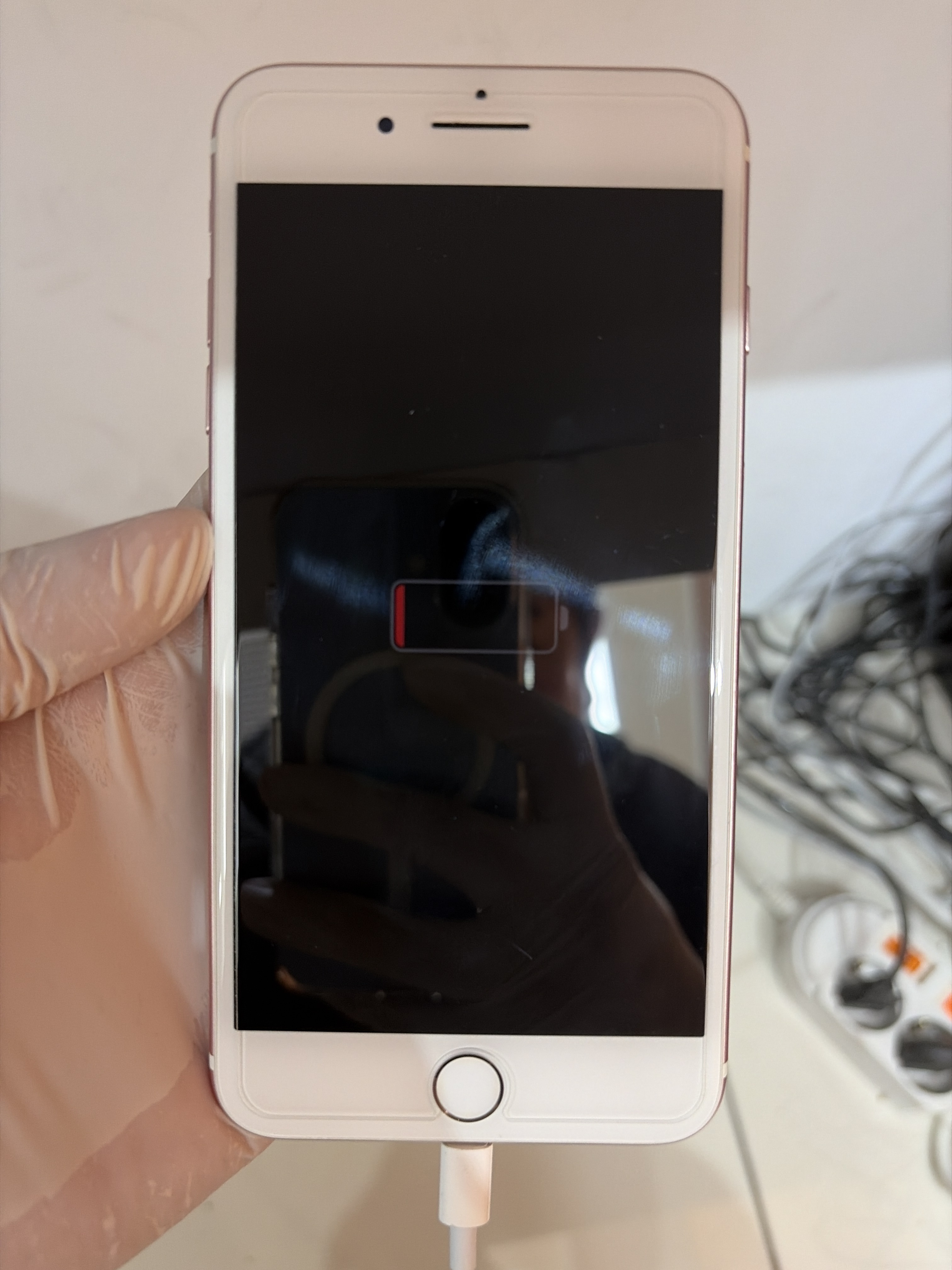 아이폰 iPhone 7 Plus 수리 후 충전 정상 인식 화면