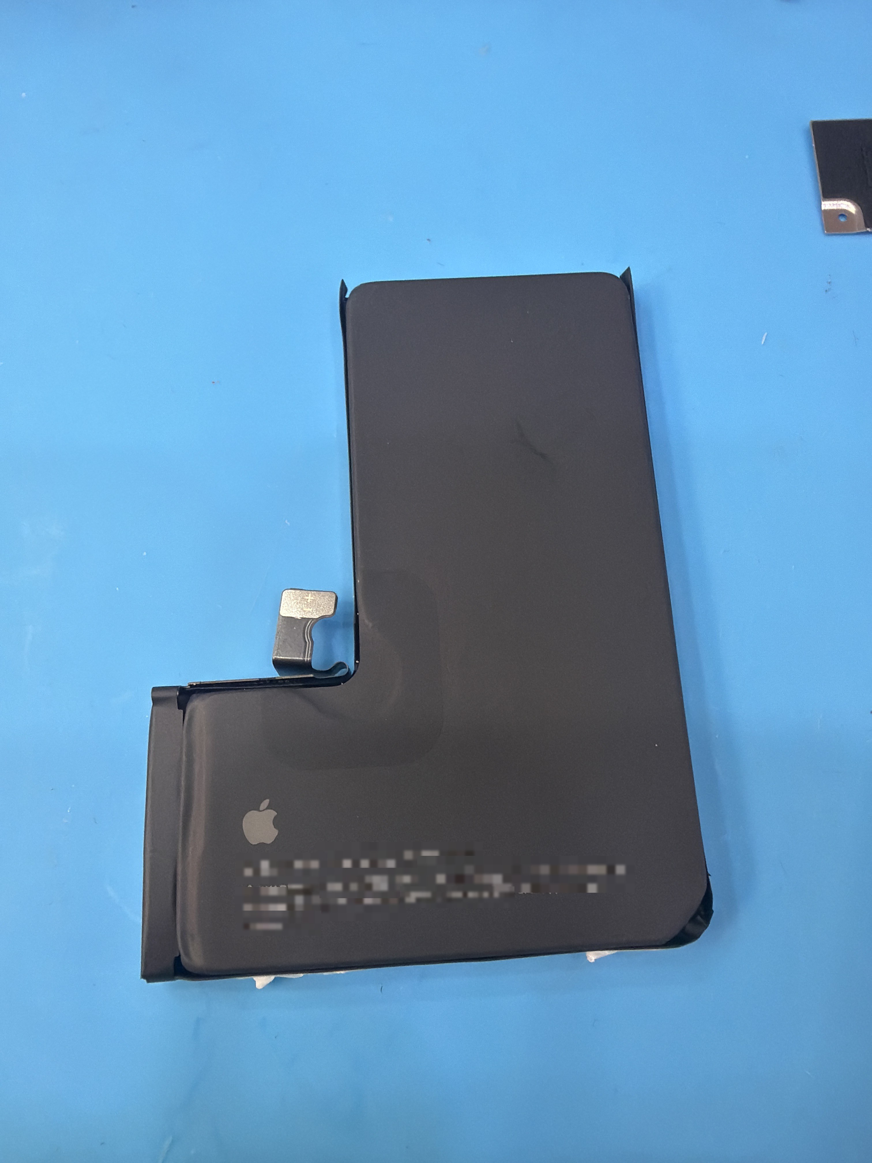 아이폰 15 Pro 탈거부품