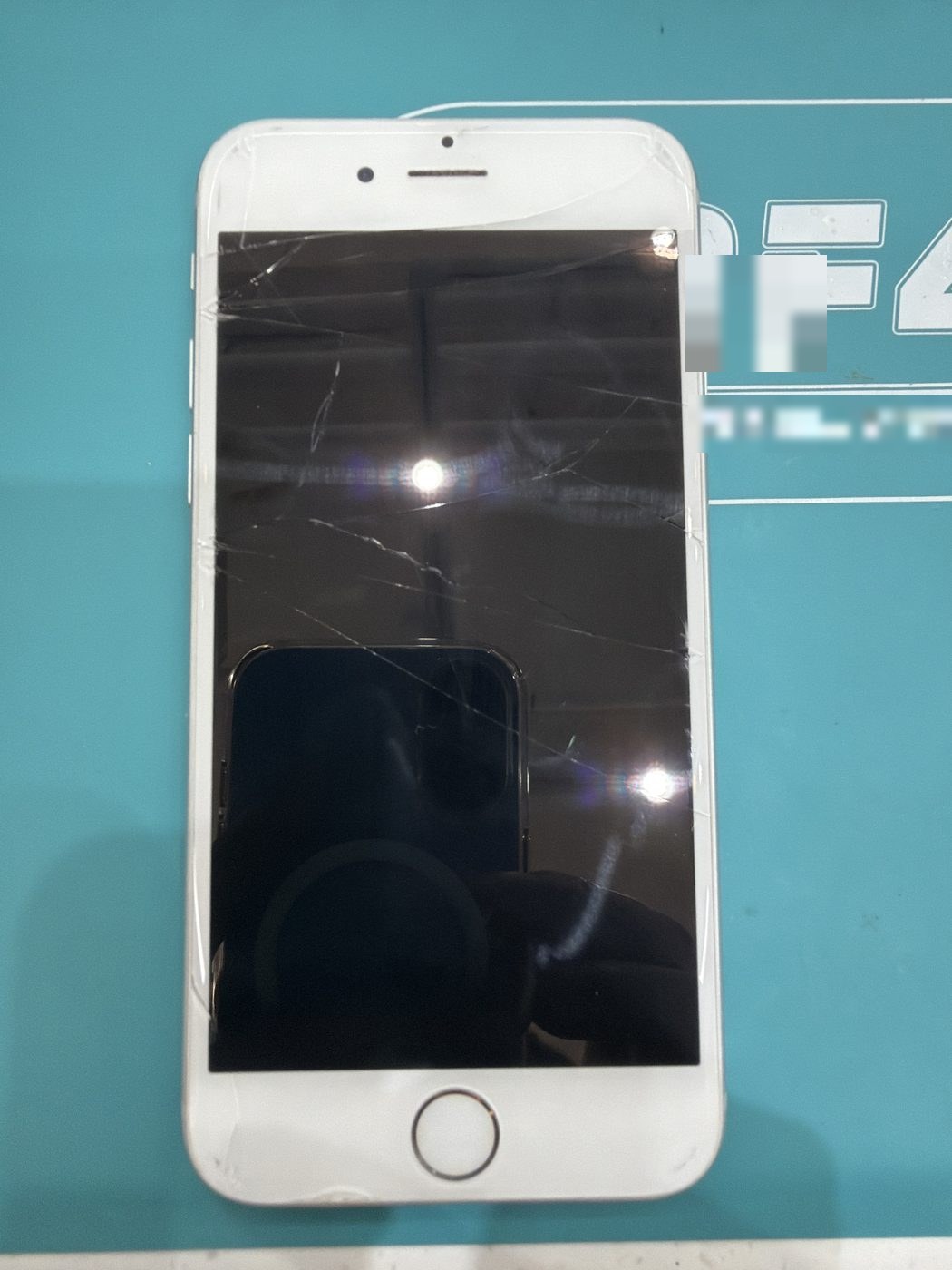 아이폰 6s 수리 완료 사진