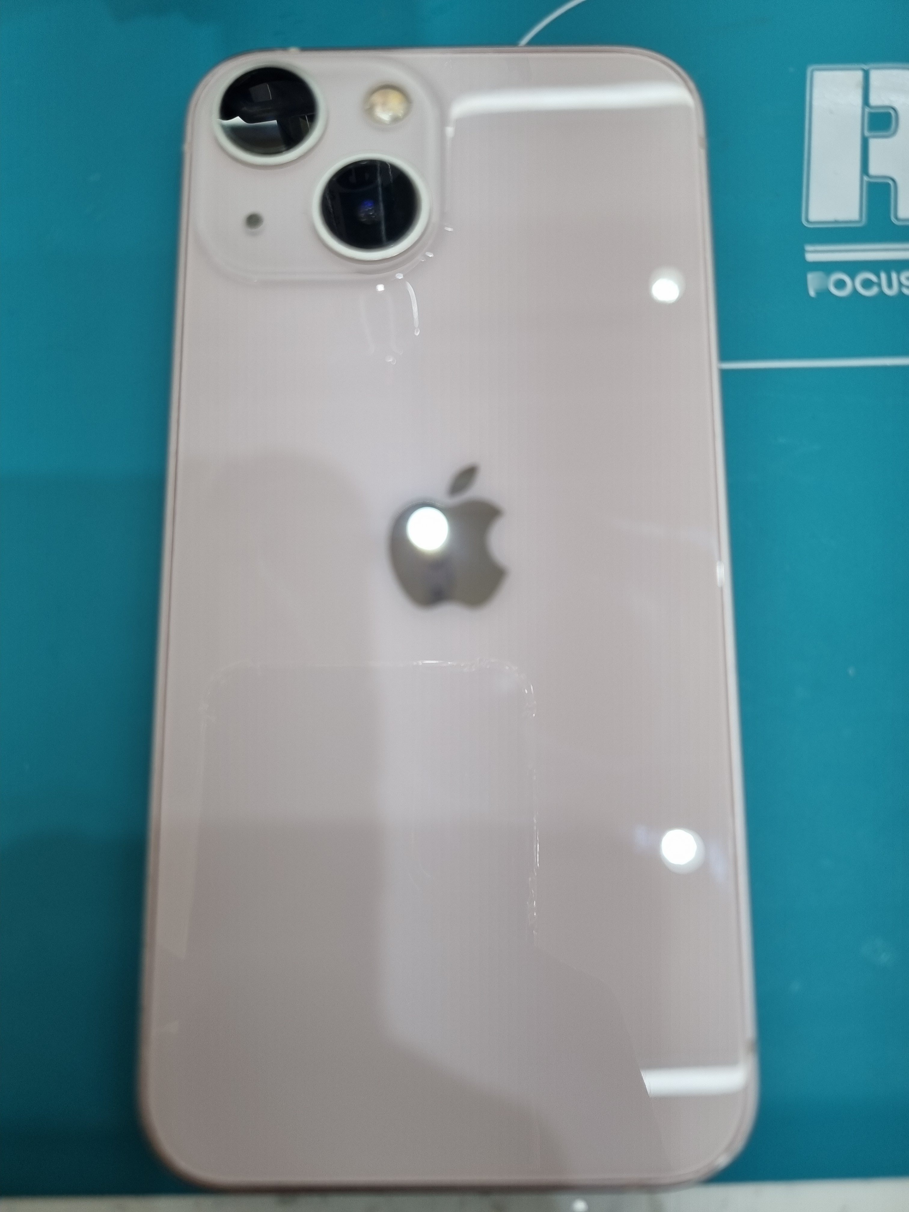 아이폰 13 미니 (iPhone 13 mini) 뒷판 깨짐 수리 가격 교체 부품 — 매장 검수 완료 부품