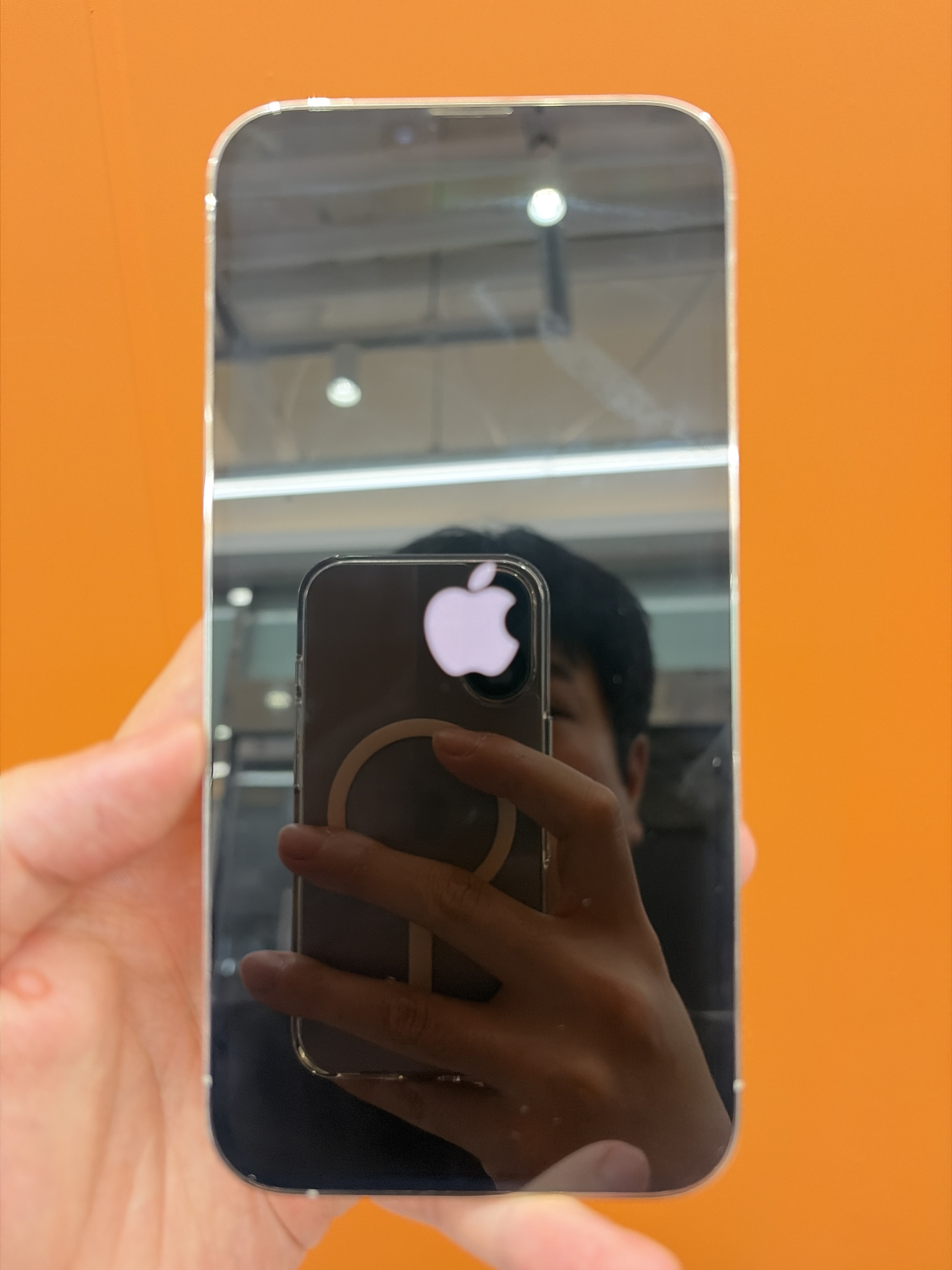 아이폰 13 Pro Max 수리 후 — 정상 부팅·작동