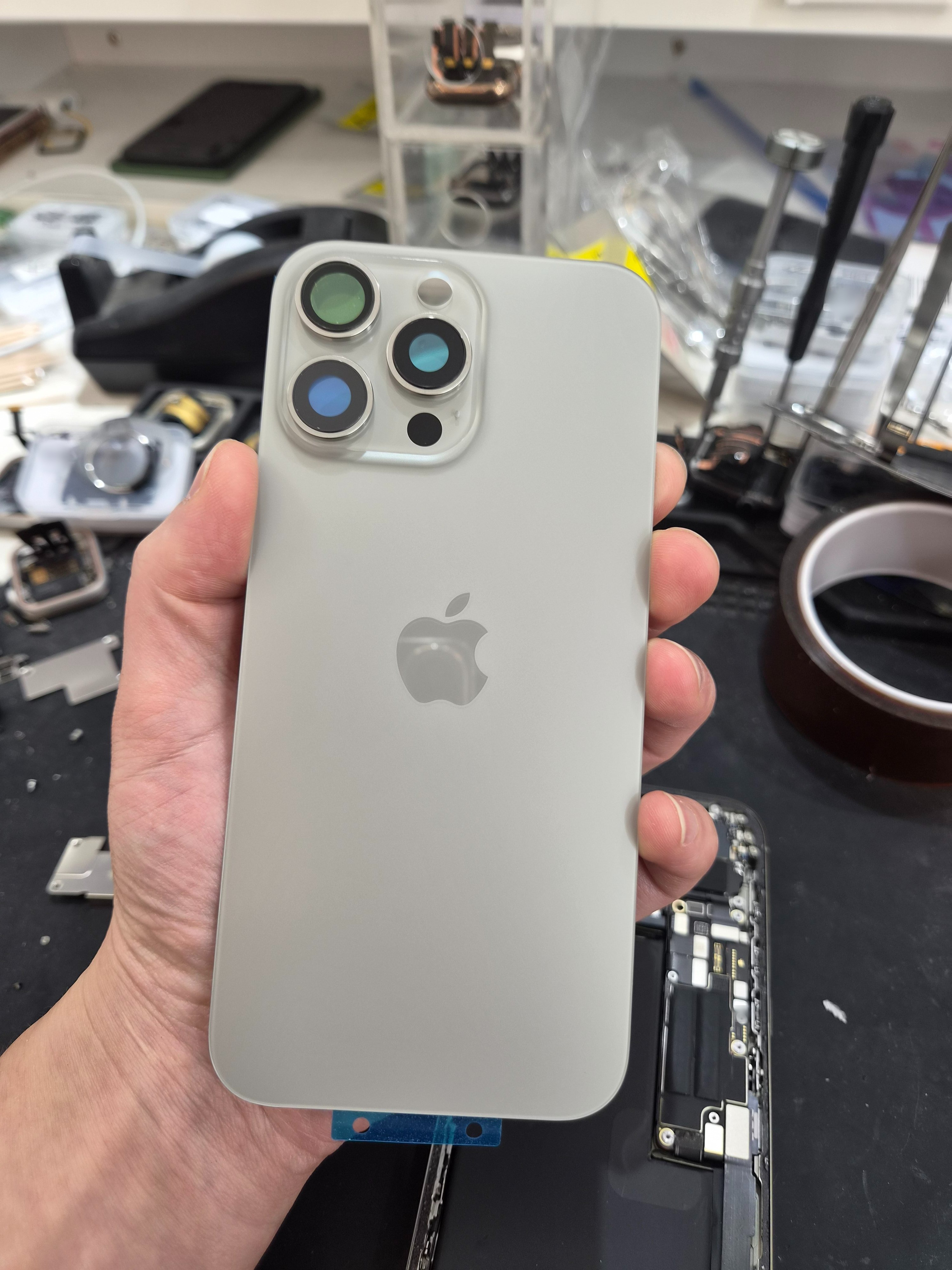 아이폰 iPhone 16 Pro Max 교체 부품 — 매장 검수 완료 부품