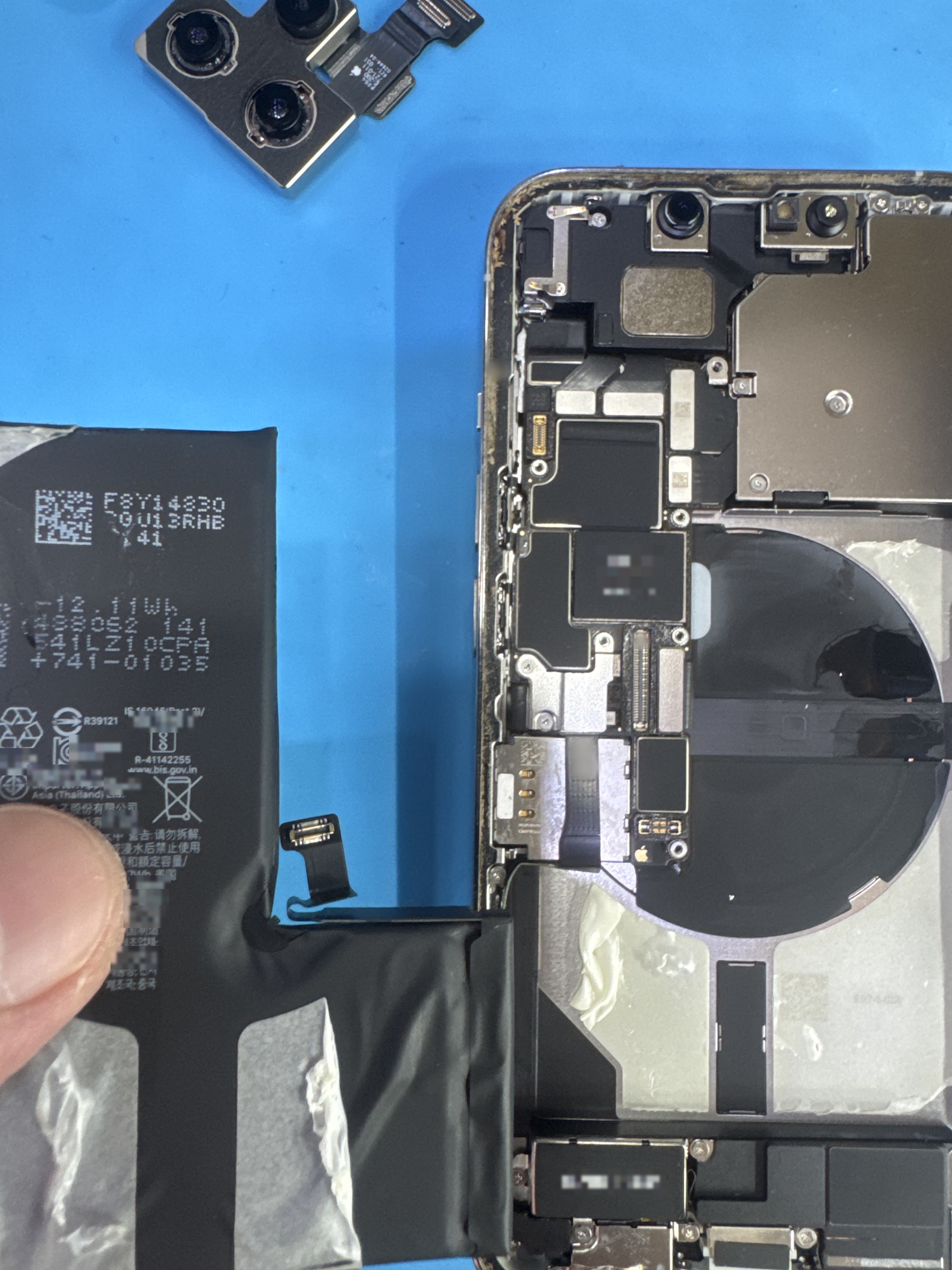 아이폰 13 Pro 탈거부품