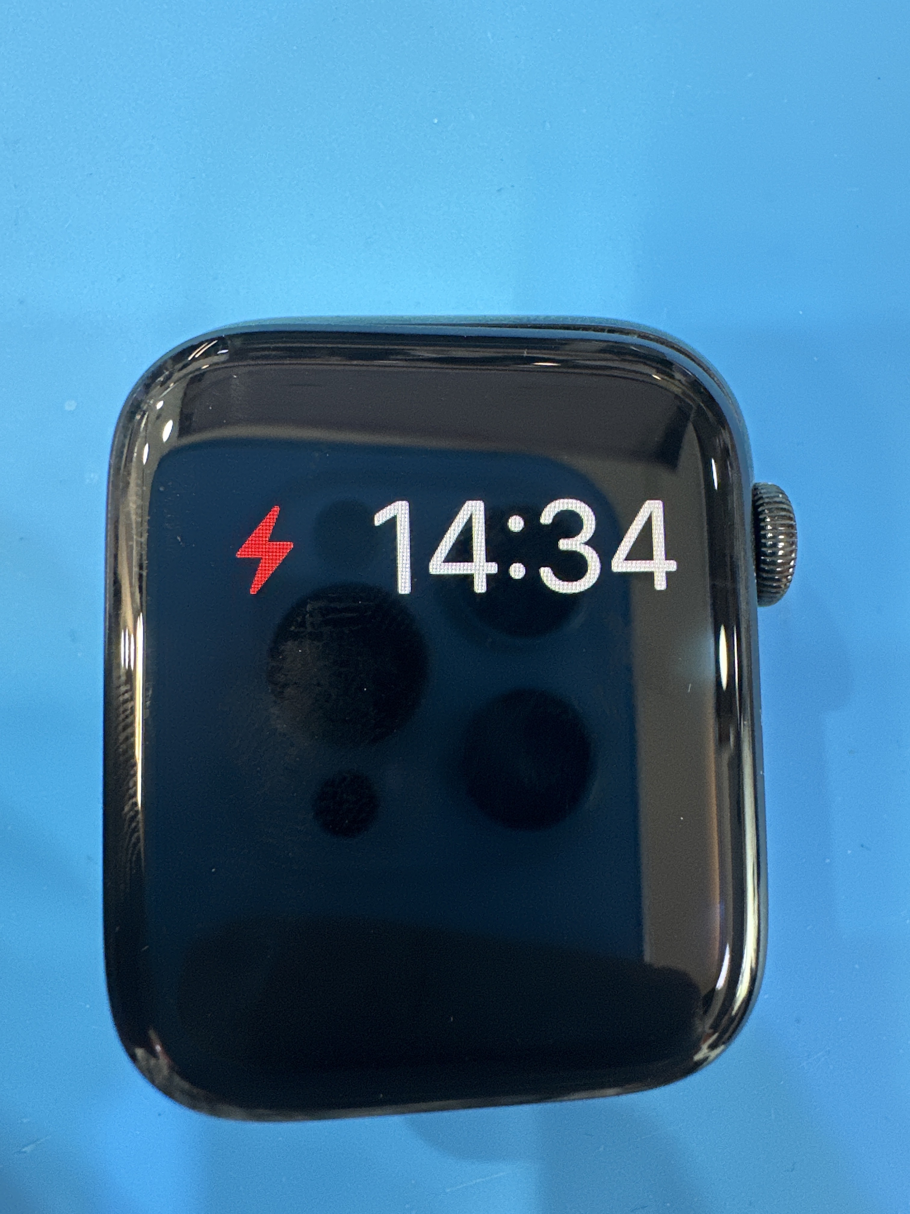 애플워치 에르메스 5세대 (Apple Watch Hermès Series 5) 44mm 액정+배터리 동시 교체 비용 교체 부품 — 매장 검수 완료 부품